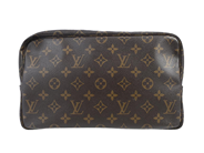 Accessories, TOILETRY CASE, LOUIS VUITTON, in auction: Fashionable – Thursday 23 April