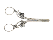 Silverware, PAIR OF SCISSORS, silver, in auction: General – Tuesday 31 March