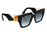 Accessories, SUNGLASSES, FENDI, in auction: Fashionable – Thursday 23 April