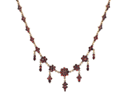 Jewellery, NECKLACE, yellow metal, in auction: General – Tuesday 26 May