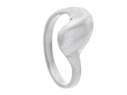 Jewellery, RING, sterling silver, in auction: General – Tuesday 12 May