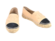Clothes, SHOES, CHANEL, in auction: Fashionable – Thursday 28 May