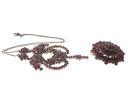 Jewellery, JEWELLERY SET, necklace, in auction: General – Tuesday 12 May