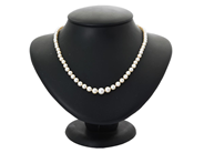 Jewellery, PEARL NECKLACE, cultured pearls, in auction: Lilla jewellery – Tuesday 21 April