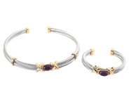 Jewellery, SET OF JEWELLERY, hals- and bangle, in auction: General – Tuesday 12 May
