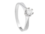 Jewellery, SOLITAIRE RING, 18K white gold, in auction: Lilla jewellery – Tuesday 21 April