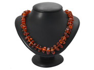 Jewellery, NECKLACE, graduated, in auction: Lilla jewellery – Tuesday 5 May