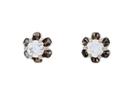 Jewellery, SOLITAIRE EARRINGS, 18K white gold, in auction: Lilla jewellery – Tuesday 21 April