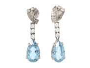 Jewellery, EARRINGS, 14K white gold/platinum, in auction: Lilla jewellery – Tuesday 5 May