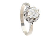 Jewellery, SOLITAIRE RING, 18K white gold, in auction: Lilla jewellery – Tuesday 5 May