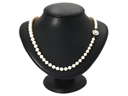 Jewellery, PEARL NECKLACE, cultured graduated pearls approx. 6-8,5 mm, in auction: Lilla jewellery – Tuesday 21 April