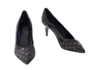 Clothes, SHOES, LOUIS VUITTON, in auction: Fashion Special – Saturday 22 August