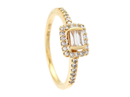 Jewellery, RING, 18K gold with 2 baguette cut diamonds 0,10 ctw, in auction: Lilla jewellery – Tuesday 5 May