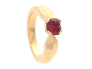 Jewellery, RING, 18K gold, in auction: Classic – Saturday 16 May