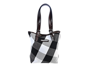 Accessories, BAG, BURBERRY, in auction: Fashionable – Thursday 2 July