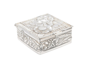 Silverware, BOX, sterling silver, in auction: General – Tuesday 7 July