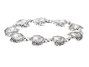 Jewellery, BLACK, STARR & GORHAM, in auction: Lilla jewellery – Tuesday 16 June