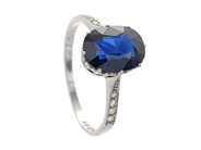 Jewellery, RING, platinum, in auction: Lilla jewellery – Tuesday 14 July