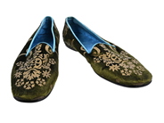 Clothes, SHOES, GUCCI, in auction: Fashionable – Thursday 30 July