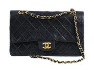 Accessories, BAG, CHANEL, in auction: Fashionable – Thursday 10 September