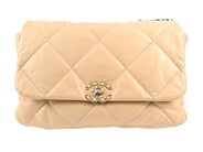 Accessories, BAG, CHANEL, in auction: Fashionable – Thursday 5 November
