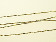 Pawnitems, 1 chain box-chain approx 50cm 14K. weight 2,7g, in auction: Pawn – Wednesday 26 January 2005