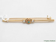 Pawnitems, Brooch, with pearls and stone 18K 5,1g, in auction: Pawn – Tuesday 17 January 2006