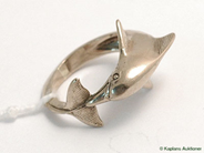 Pawnitems, Ring, in white gold "Delfin" SIZE 15 18K 6,6, in auction: Pawn – Tuesday 21 February 2006