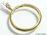 Pawnitems, 1 pendant (omgjord ring), 23K (ögla 18K). weight 6,2g, in auction: Pawn – Thursday 30 March 2006
