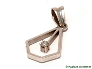 Jewellery, PENDANT, 18K white gold with en brilliant-cut diamond approx 0,035 ct, in auction: Classic – Saturday 29 April 2006