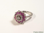 Jewellery, RING, 14K white gold, in auction: Classic – Saturday 29 April 2006