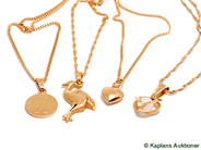 Pawnitems, Halskedjor, 4st 41-50cm Charms 4st 18K 10g, in auction: Pawn – Tuesday 30 May 2006