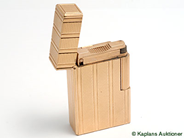 Pawnitems, Lighter, Dupont in case not funktionsgaranti, in auction: Pawn – Tuesday 30 May 2006