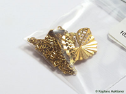 Pawnitems, 1 chain (lås saknas), 1 earring, in auction: Pawn – Thursday 1 June 2006