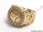 Pawnitems, 1 ring with dia approx 17x0,025ct & 1 white stone, stl:17 1/2, in auction: Pawn – Thursday 29 June 2006