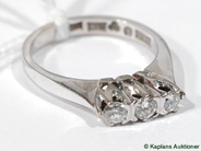 Pawnitems, Ring, 18K white gold SIZE 15 with 3 diamonds approx 0,25ct of total weight, in auction: Pawn – Tuesday 25 July 2006