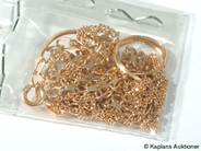 Pawnitems, Lot of gold, (skadat). 18K 6,9g., in auction: Pawn – Tuesday 1 August 2006