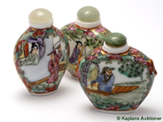 Pawnitems, 3 pcs of Snusflaskor (en damaged sked) oriental, in auction: Pawn – Thursday 14 September 2006