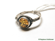 Pawnitems, 1 ring with orange stone, stl:17 1/4, in auction: Pawn – Thursday 23 November 2006