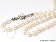 Pawnitems, Pearlnecklace, with 18K clasp, in auction: Pawn – Tuesday 8 January 2008