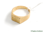 Pawnitems, Signet-ring, 18K 7,6g  SIZE 20, in auction: Pawn – Tuesday 17 June 2008