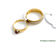 Pawnitems, Lot of Gold, graverat and imperfect, in auction: Pawn – Tuesday 17 June 2008