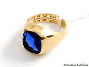 Pawnitems, Lot of Gold, engraved Signet-ring with stone, in auction: Pawn – Tuesday 17 June 2008