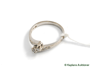 Pawnitems, Ring, white gold, in auction: Pawn – Tuesday 17 June 2008
