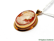 Pawnitems, Pendant, 18K with cameo (har även varit brosch, in auction: Pawn – Tuesday 17 June 2008
