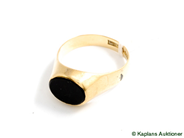Pawnitems, Signet-ring, 18K with black stone, in auction: Pawn – Tuesday 17 June 2008