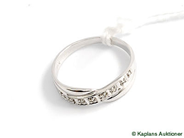 Pawnitems, Ring, 18K SIZE 17 with 8 small diamonds, in auction: Pawn – Tuesday 24 June 2008