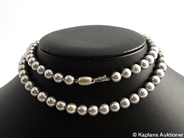 Jewellery, PEARLNECKLACE, cultured pearls, in auction: Classic – Saturday 23 August 2008