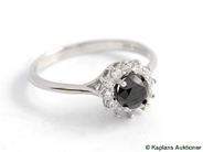 Jewellery, CLUSTER-RING, 14K white gold, in auction: Classic – Saturday 23 August 2008
