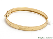 Pawnitems, Bangle, 18K opening, in auction: Pawn – Tuesday 26 August 2008